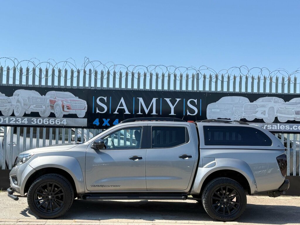 Nissan Navara 2.3 Dci N-guard 4Wd Euro 6 Grey #4