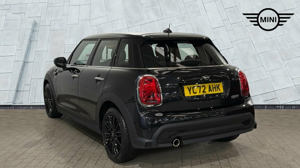Mini Hatch 5-Door Hatch Cooper Exclusive YC72AHK Black #5