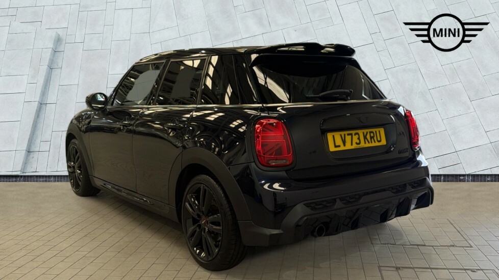 Mini Hatch 5-Door Hatch Cooper Sport LV73KRU Black #4