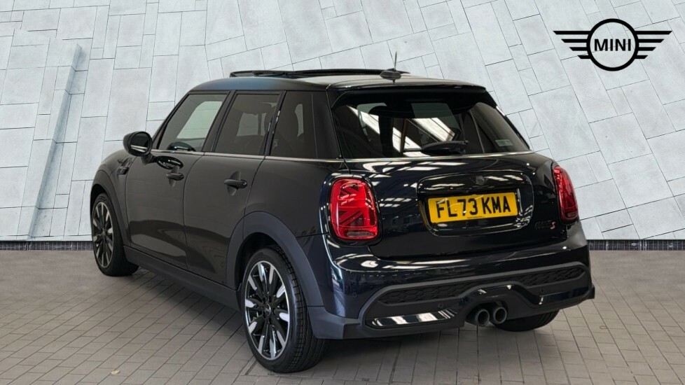 Mini Hatch 5-Door Hatch Cooper S Exclusive FL73KMA Black #3