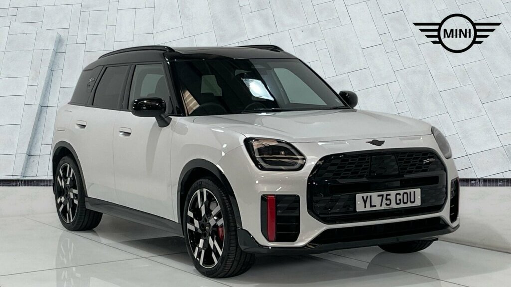 Mini Countryman John Cooper Works Countryman YL75GOU White #2