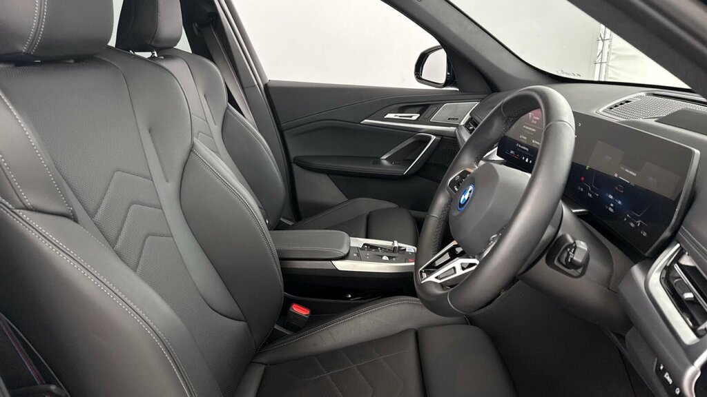BMW iX1 20 66.5Kwh M Sport Edrive 11Kw Charger Black #21