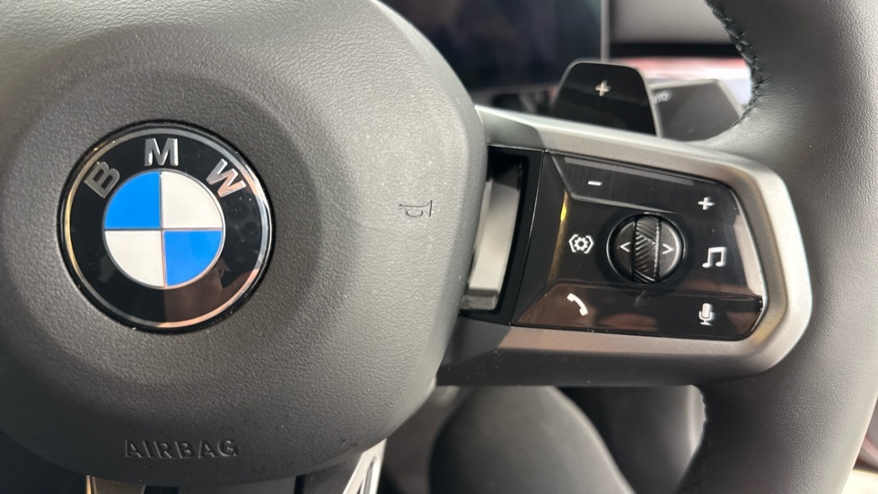 BMW 5 Series 520I M Sport Pro 2025 Black #36