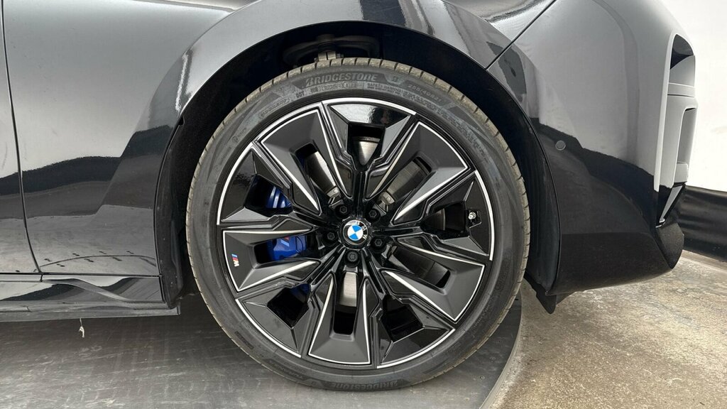 BMW i7 335Kw Edrive50 M Sport 105.7Kwh Black #27