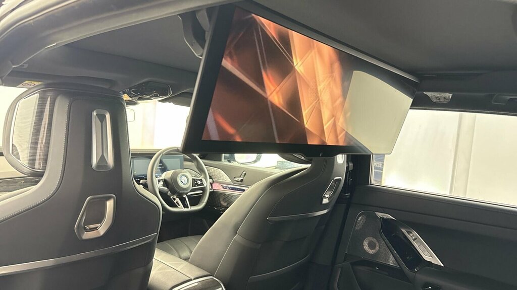 BMW i7 335Kw Edrive50 M Sport 105.7Kwh Black #42