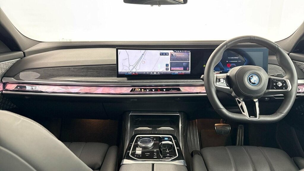 BMW i7 335Kw Edrive50 M Sport 105.7Kwh Black #7