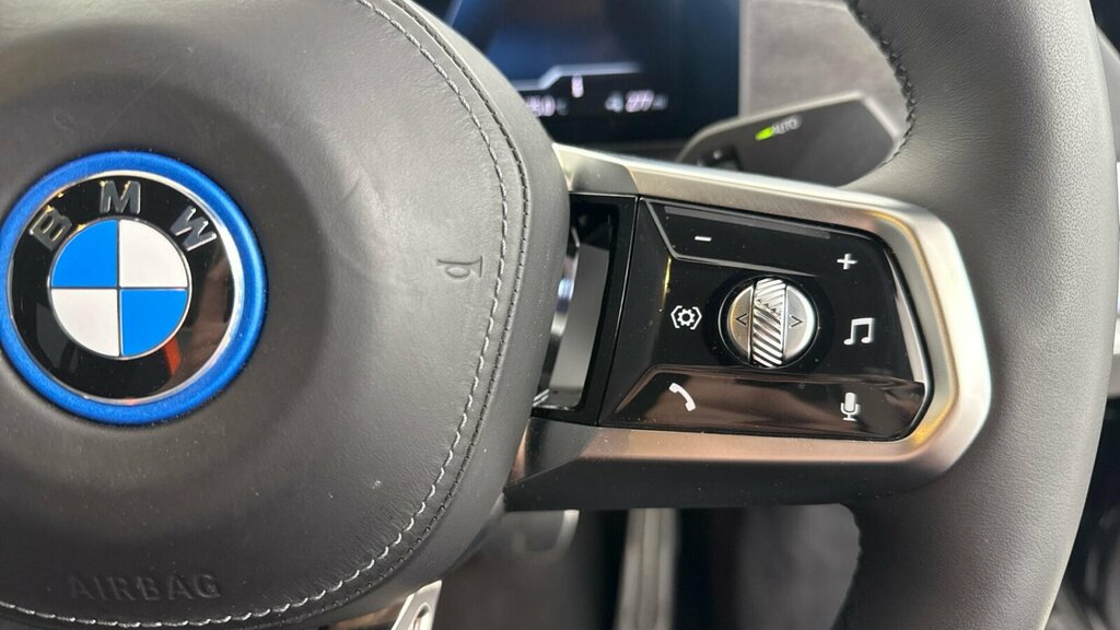 BMW i7 335Kw Edrive50 M Sport 105.7Kwh Black #35