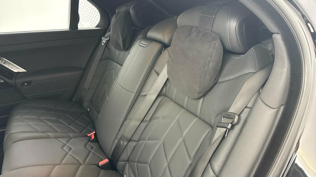 BMW i7 335Kw Edrive50 M Sport 105.7Kwh Black #24