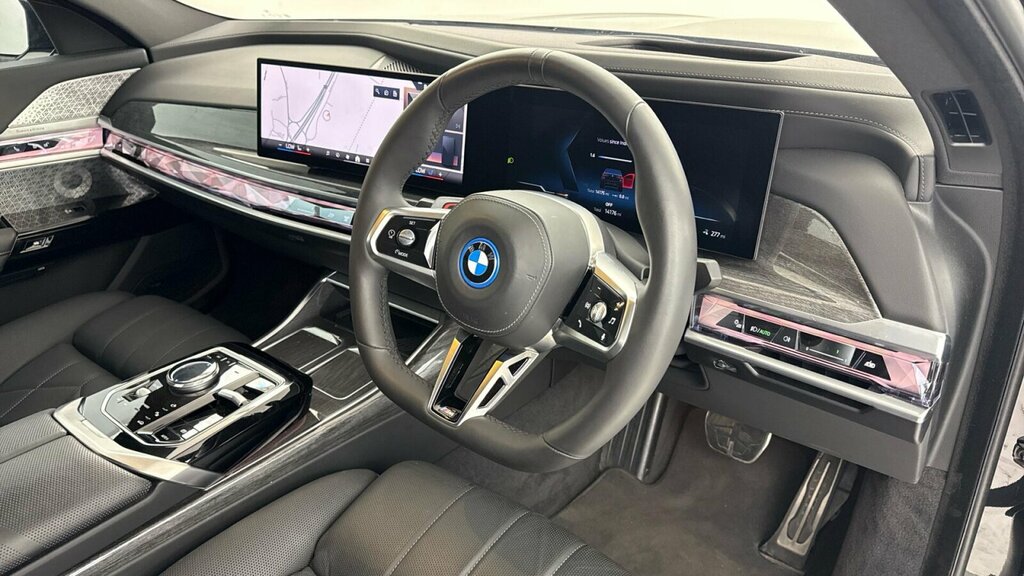 BMW i7 335Kw Edrive50 M Sport 105.7Kwh Black #11