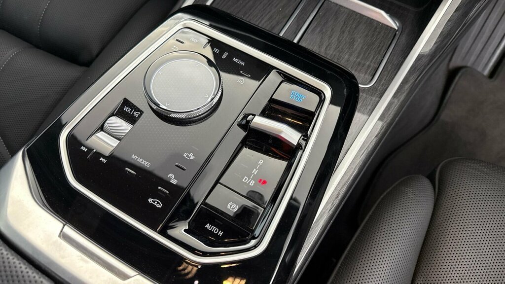 BMW i7 335Kw Edrive50 M Sport 105.7Kwh Black #20