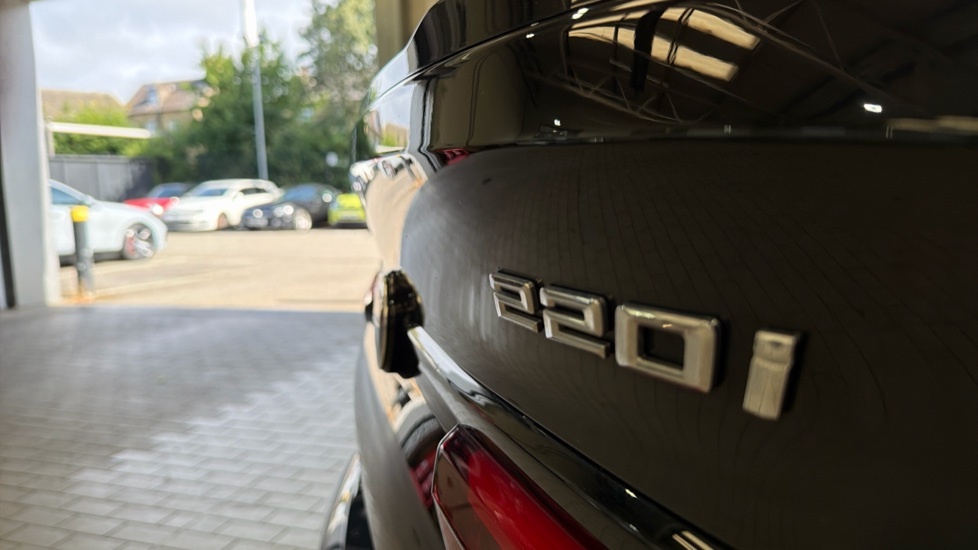 BMW 2 Series Gran Coupe 218I 136 M Sport Dct Black #47