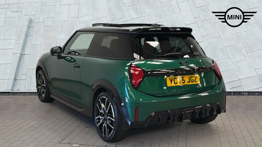 Mini Hatch Cooper S YC75JGZ Green #4