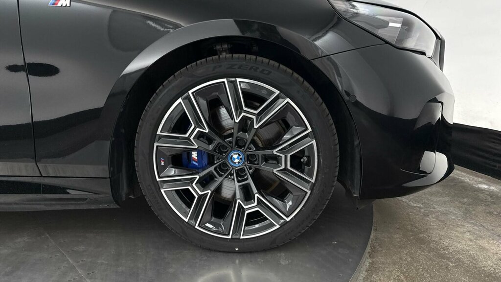 BMW i5 250Kw Edrive40 Sport Edition 84Kwh 2025 Blue #27