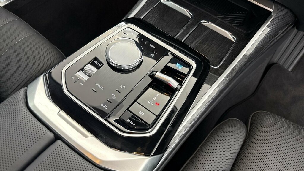BMW i7 I7 Edrive50 M Sport WO74EOT #19