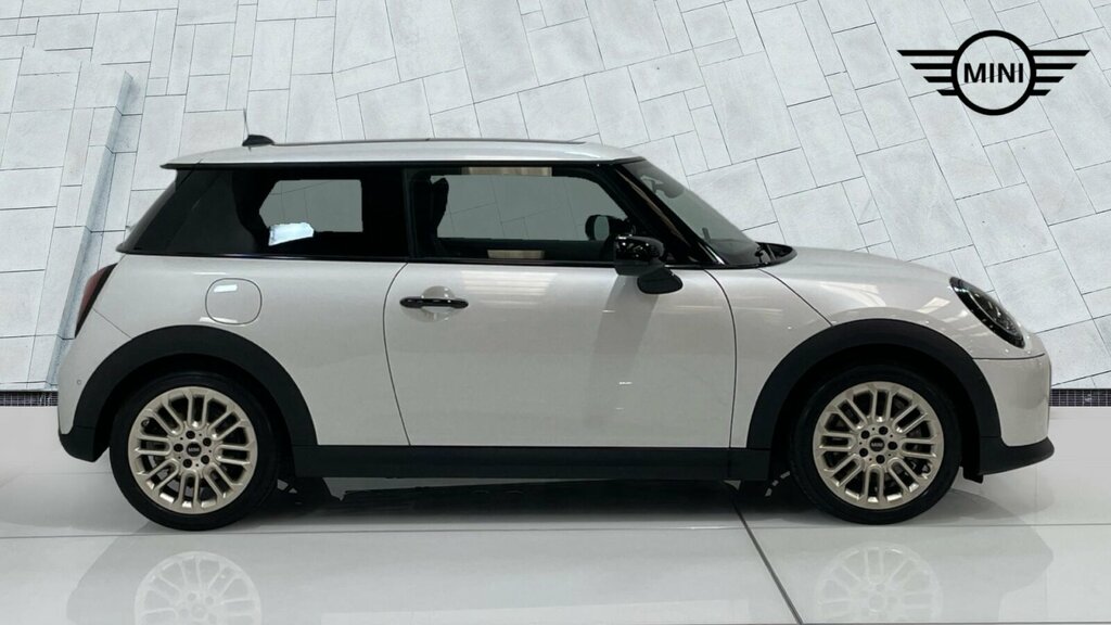 Mini Hatch Cooper C YG24FSH White #6