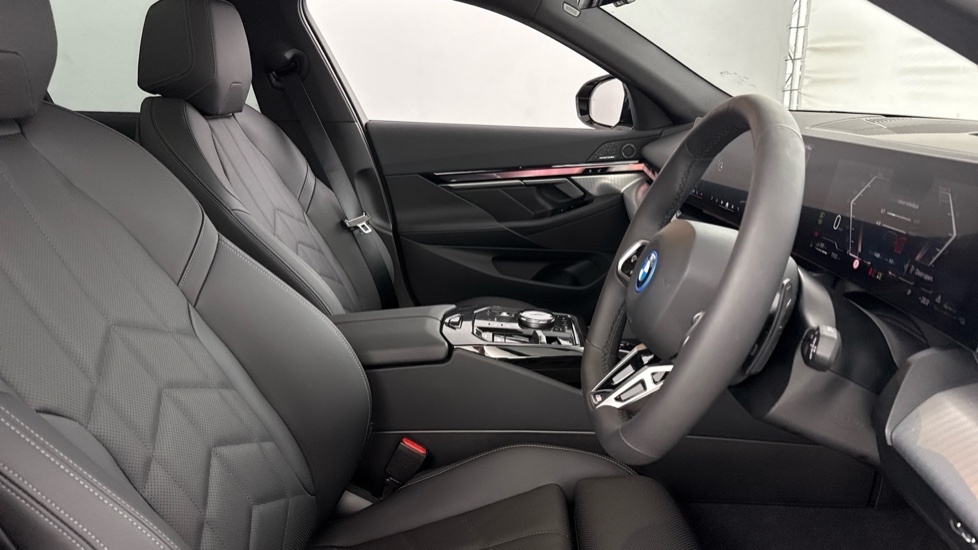 BMW 5 Series 2.0 520I Mht M Sport Touring Hybrid Ste Black #22