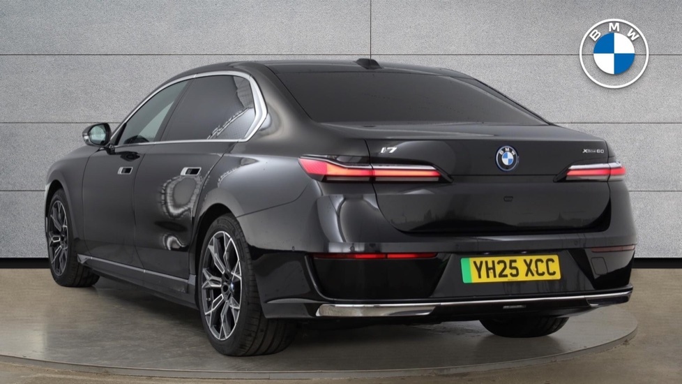 BMW i7 I7 Xdrive60 Excellence Pro Black #3
