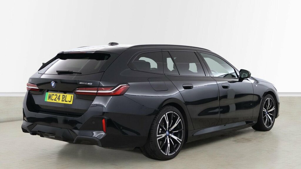 BMW i5 I5 Edrive40 M Sport Touring Black #4