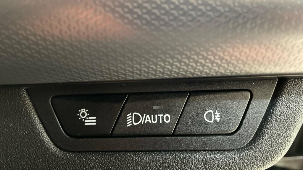 BMW iX1 150Kw Edrive20 Shadow Ed 65Kwh Tech Blue #30