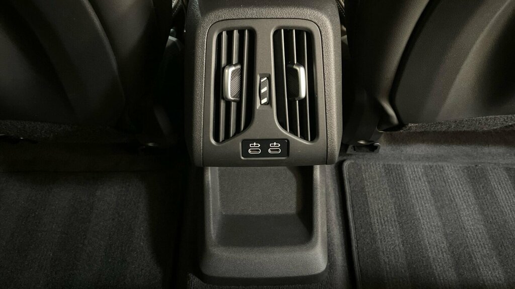 BMW iX1 150Kw Edrive20 Shadow Ed 65Kwh Tech Blue #32