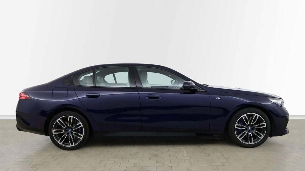 BMW i5 I5 Edrive40 M Sport Saloon Blue #5