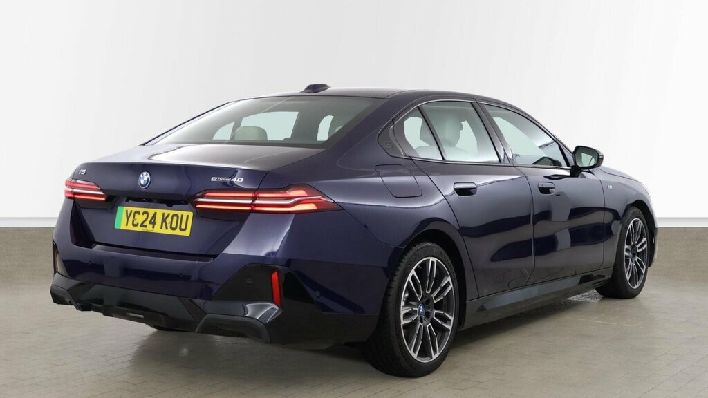 BMW i5 I5 Edrive40 M Sport Saloon Blue #4