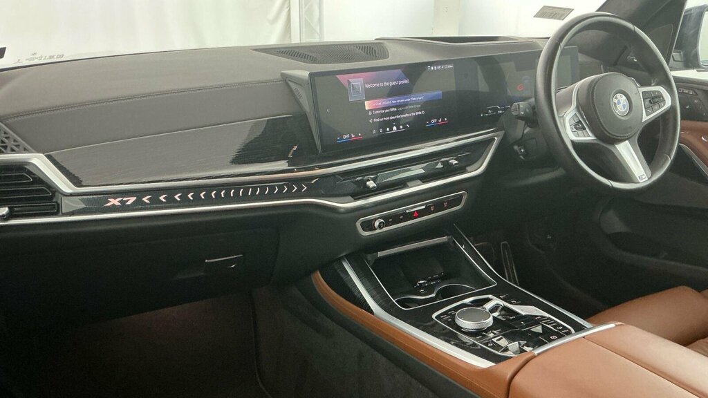 BMW X7 Xdrive M60i Step Blue #8
