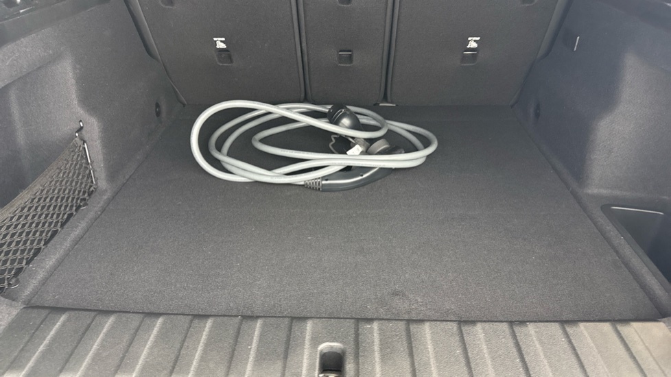 BMW iX2 150Kw Edrive20 Shadow Edition 65Kwh Grey #25