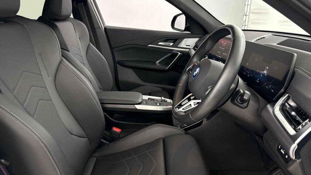 BMW iX2 150Kw Edrive20 Shadow Edition 65Kwh Grey #22