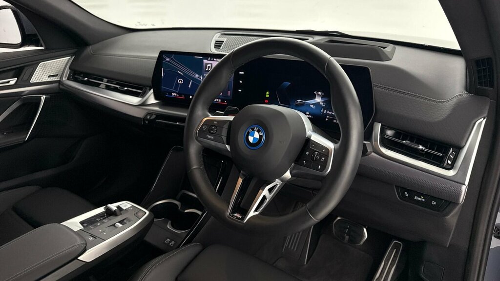 BMW iX2 150Kw Edrive20 Shadow Edition 65Kwh Grey #11