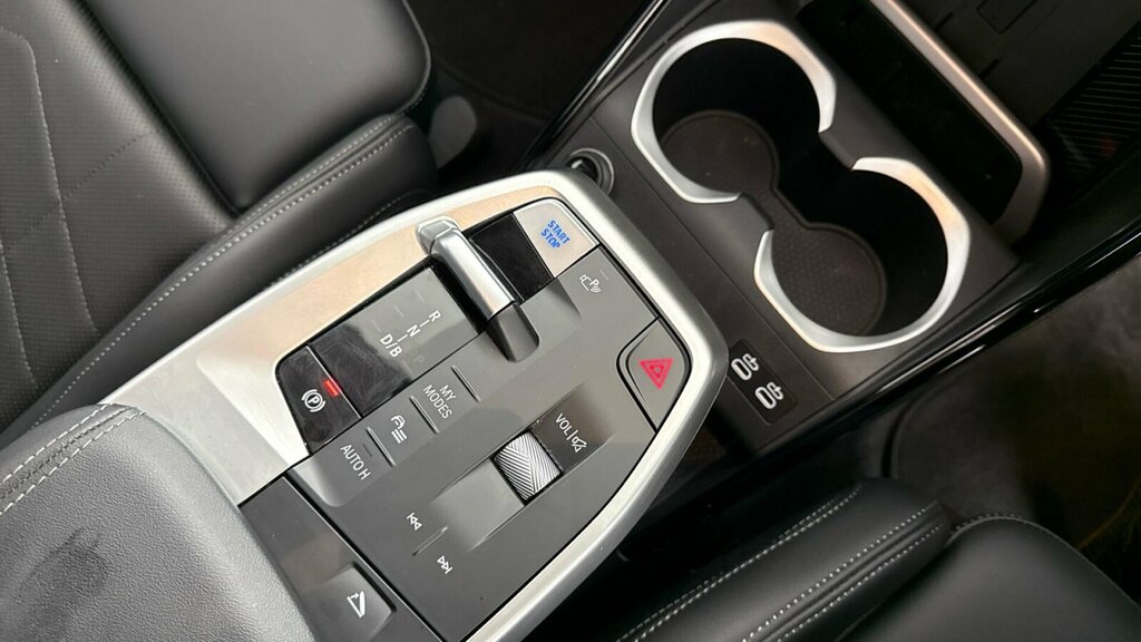 BMW iX2 150Kw Edrive20 Shadow Edition 65Kwh Grey #20
