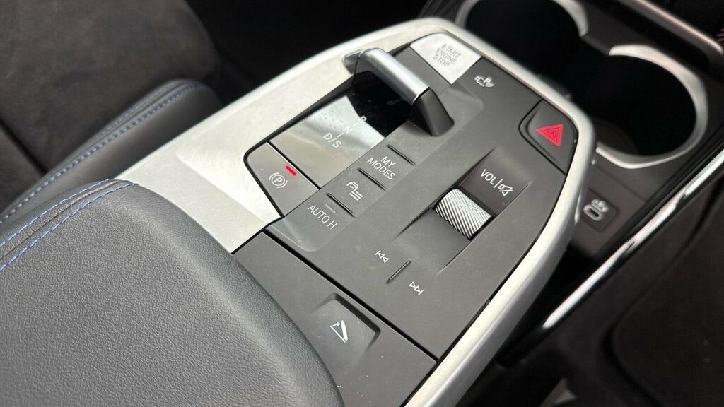 BMW X1 M35i Xdrive Step Black #10