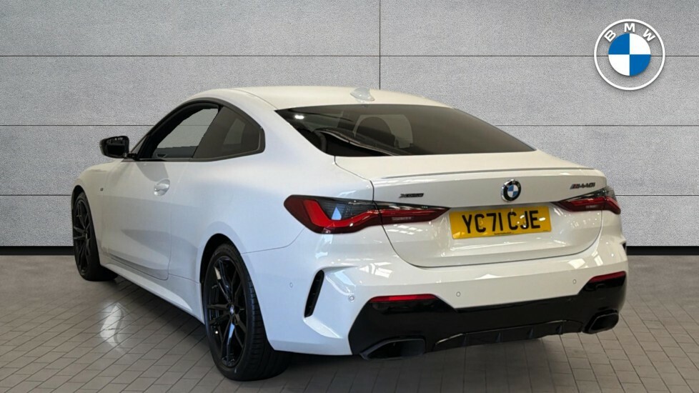 BMW 4 Series Gran Coupe M440i Xdrive Coupe White #3