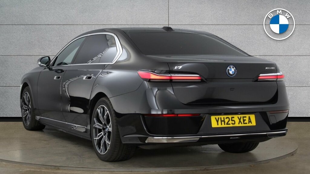 BMW i7 I7 Xdrive60 Excellence Pro Black #3
