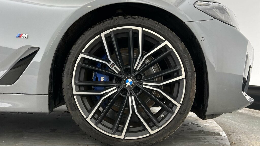 BMW 5 Series 520D Mht M Sport Step White #27