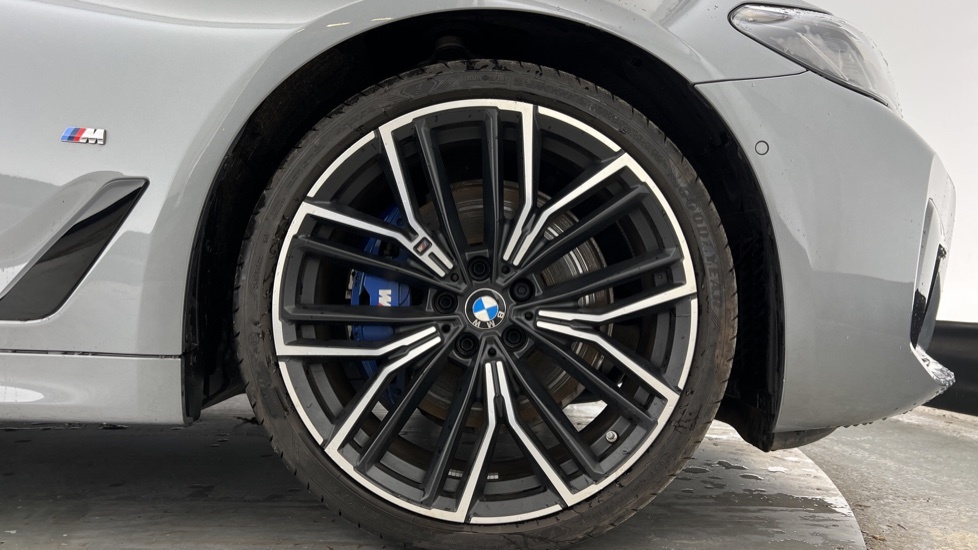 BMW 5 Series 520D Mht M Sport Step White #28