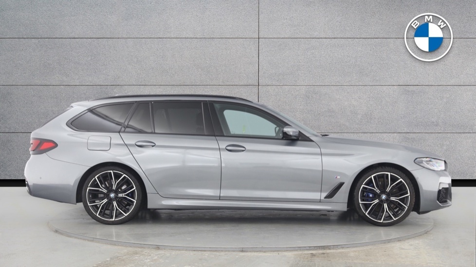 BMW 5 Series 520D Xdrive M Sport Touring Grey #5