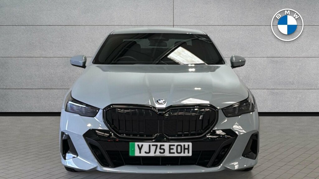 BMW i5 250Kw Edrive40 M Sport 84Kwh Techcomf Black #32