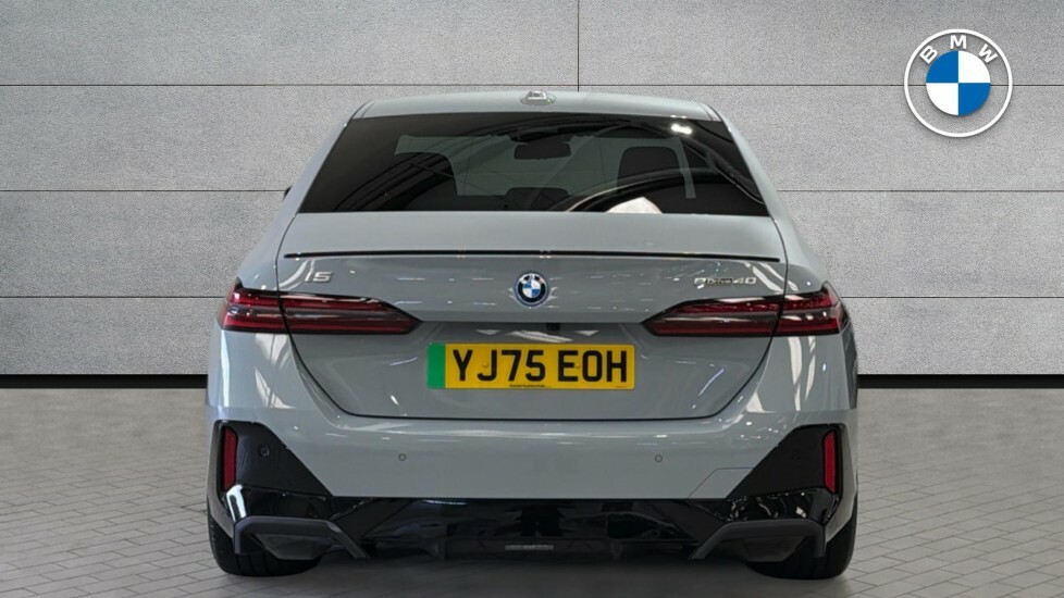 BMW i5 250Kw Edrive40 M Sport 84Kwh Techcomf Black #29