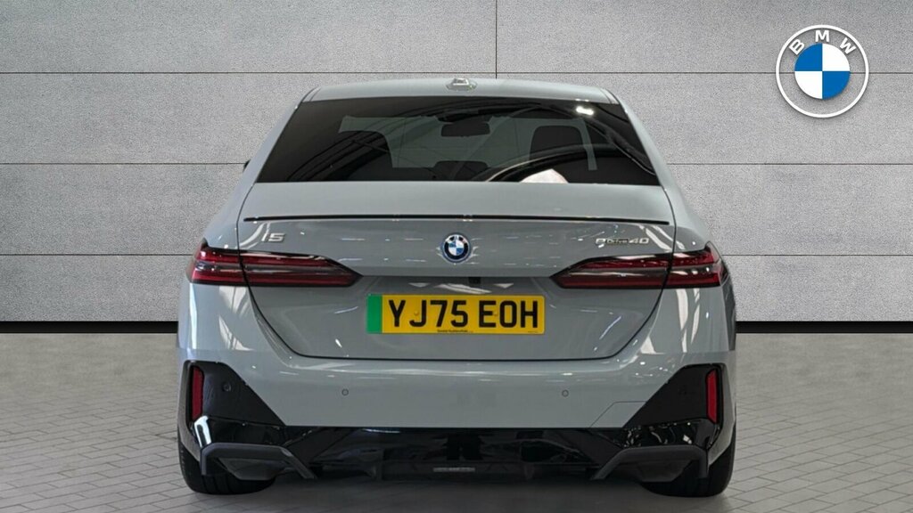 BMW i5 250Kw Edrive40 M Sport 84Kwh Techcomf Black #30
