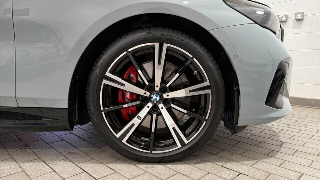 BMW i5 250Kw Edrive40 M Sport 84Kwh Techcomf Black #28