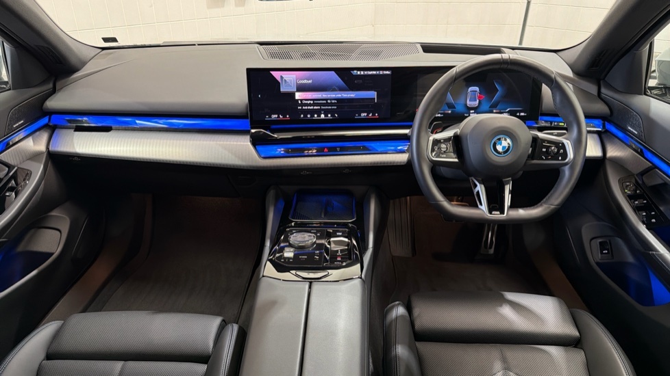 BMW i5 250Kw Edrive40 M Sport 84Kwh Techcomf Black #8