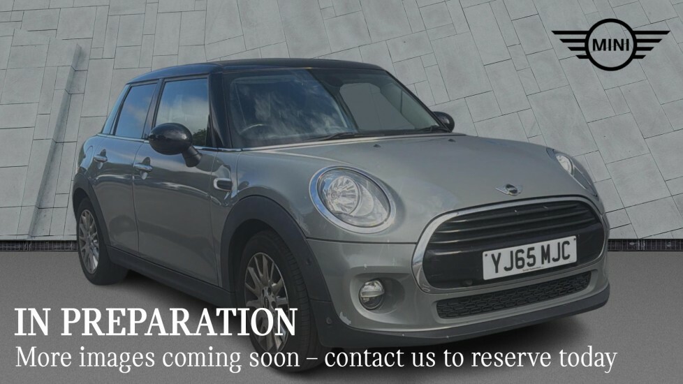Mini Hatch One 1.5 D 20 Pounds Road Tax Lez Com Orange #1