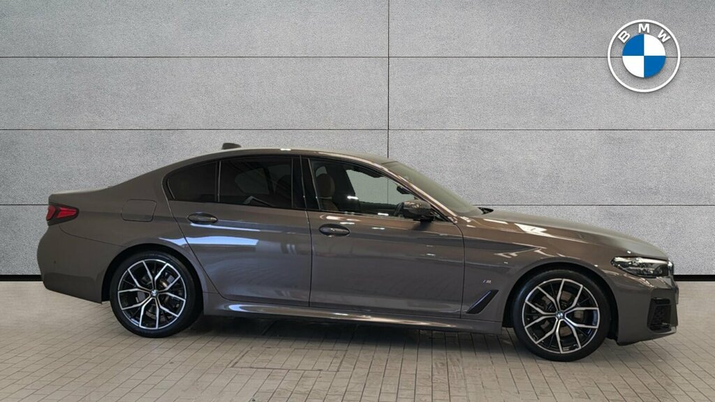 BMW 5 Series 520D Xdrive M Sport Saloon Grey #3