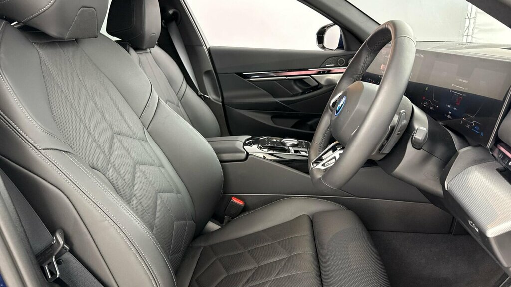 BMW 5 Series 550E Xdrive M Sport Pro Tech Plus Grey #22
