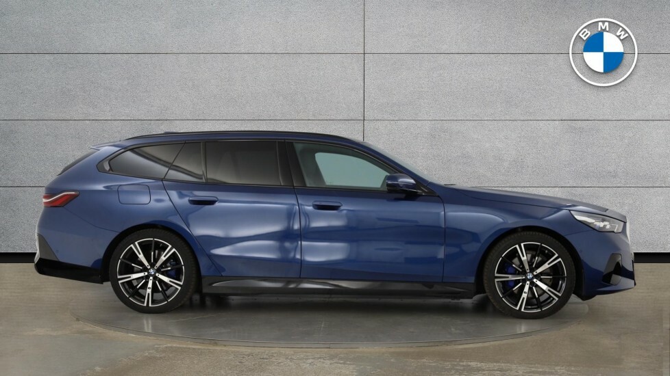 BMW 5 Series 530E M Sport Touring Blue #5