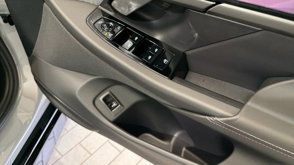 BMW i5 I5 Edrive40 M Sport Pro Saloon  #53