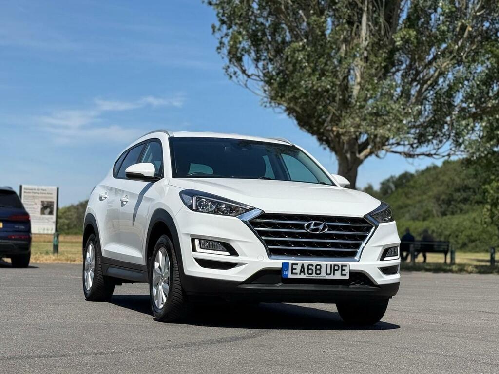 Hyundai Tucson 1.6 Gdi Se Nav Euro 6 Ss White #4