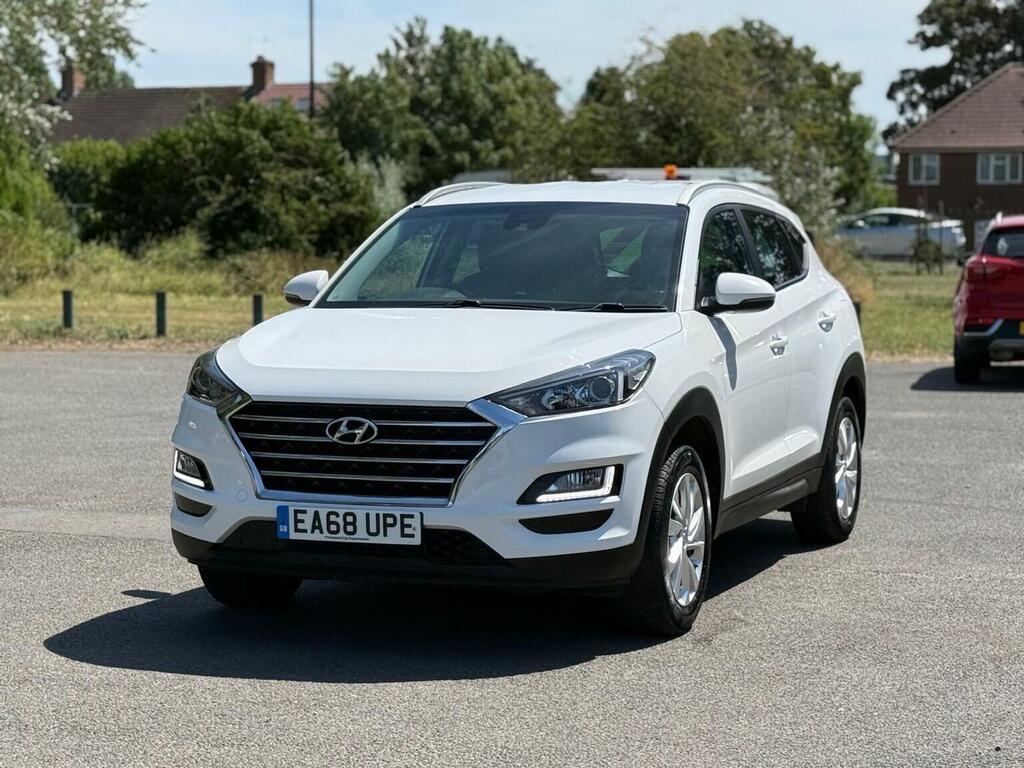 Hyundai Tucson 1.6 Gdi Se Nav Euro 6 Ss White #3