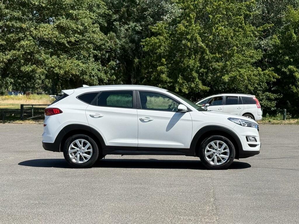 Hyundai Tucson 1.6 Gdi Se Nav Euro 6 Ss White #6